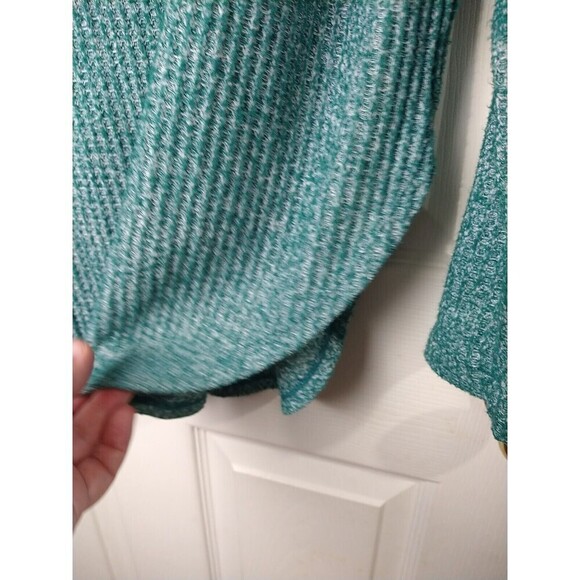 St. Johns Bay Green Waffle Turtleneck Long Sleeve Curved Hemline Top. Size PL - Picture 6 of 11
